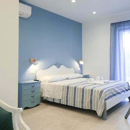 Villa Del Gaudio Rooms & Apartments Castellammare di Stabia Exteriér fotografie